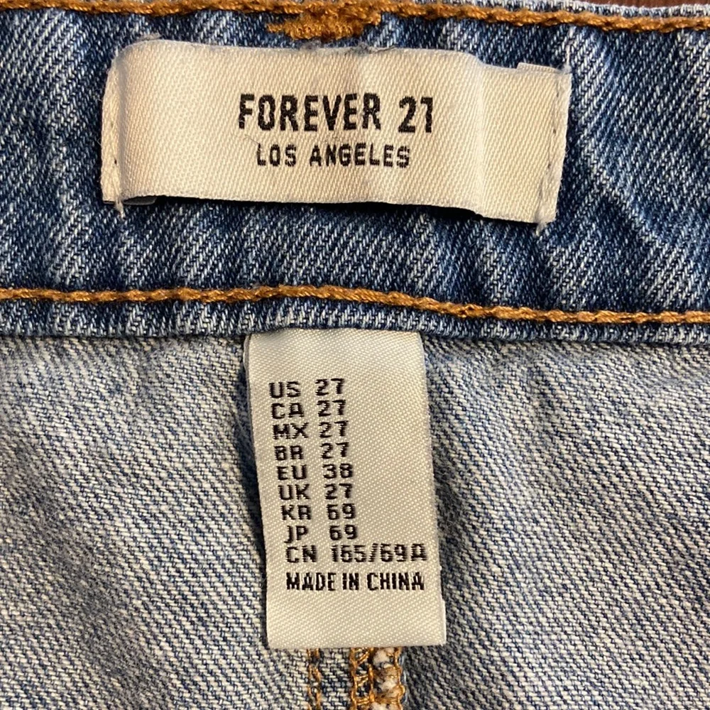 Forever 21 denim skirt - Picture 3 of 4